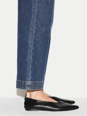 Linnie Flat Pointed Ballerina