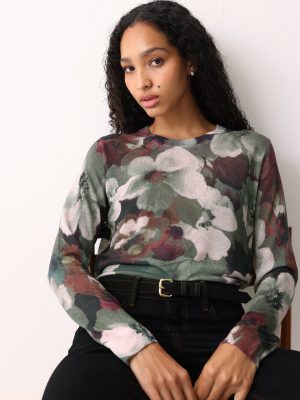 Antique Floral Button Jumper